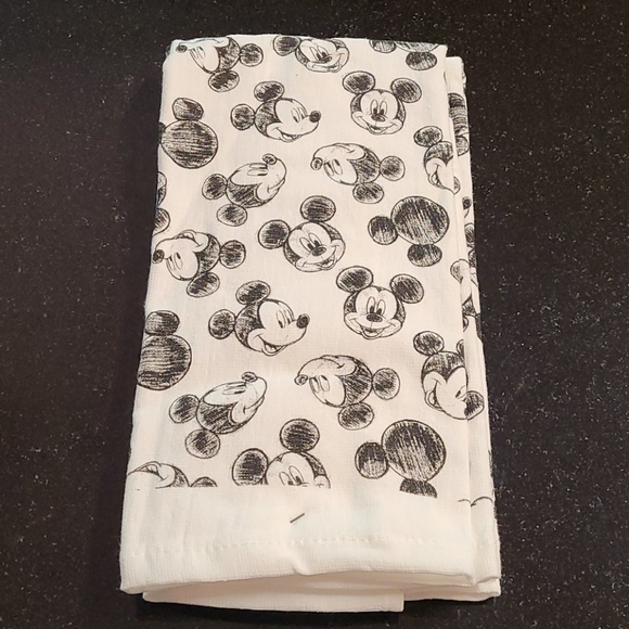 🐭Mickey Mouse Kitchen Towels - Picture 2 of 7
